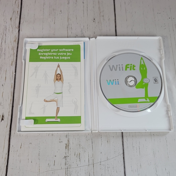 Wii Fit Nintendo Wii Video Game Pre- Owned Condition - Picture 1 of 8